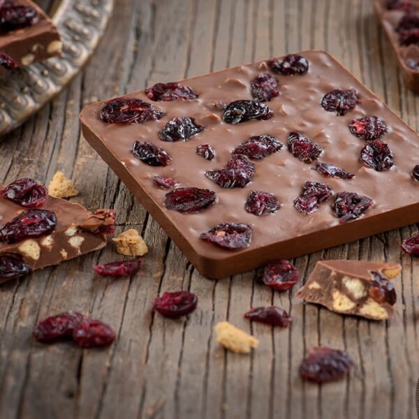 Signature Chocolate - Σοκολάτα Γάλακτος με Μπισκότο και Cranberry